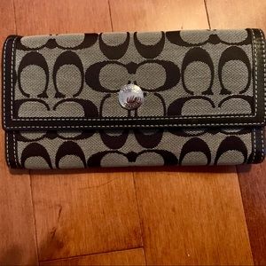 Large Trifold Coach Wallet